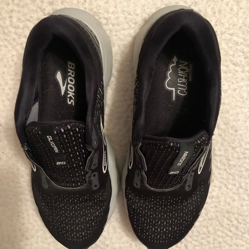 Brooks Black and White Men's Athletic Running Shoes